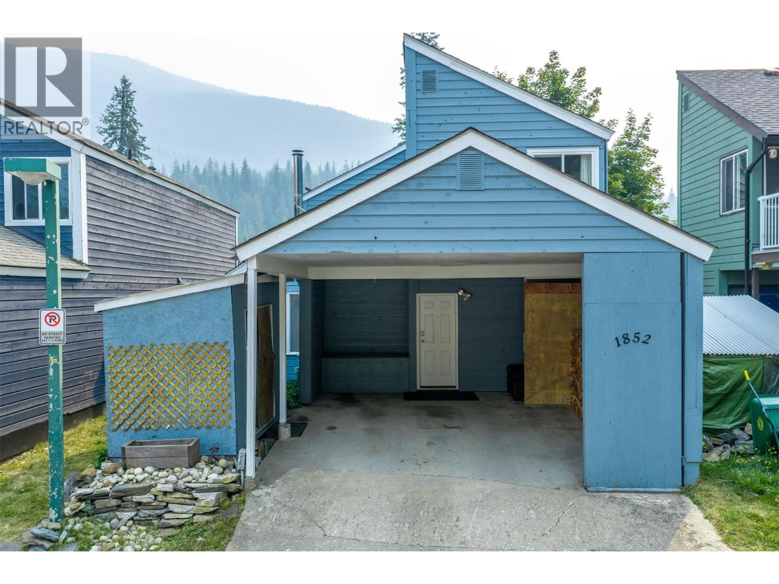 1852 Corbin Place, Revelstoke, British Columbia  V0E 2S0 - Photo 35 - 10397075