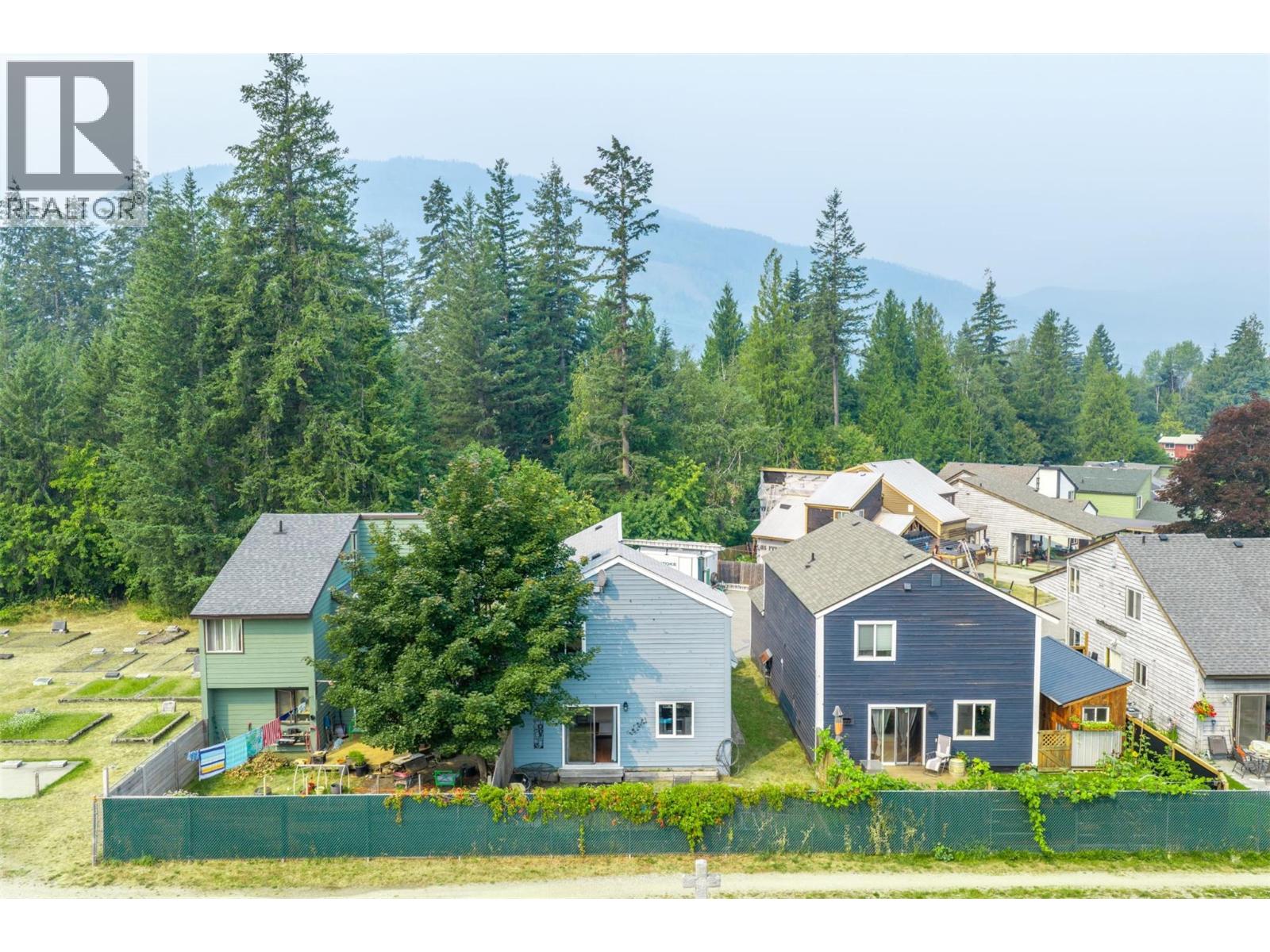 1852 Corbin Place, Revelstoke, British Columbia  V0E 2S0 - Photo 38 - 10397075