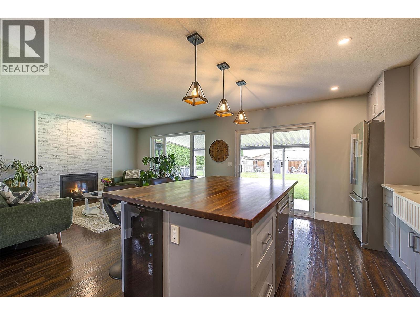 1726 Hayashi Road, Kelowna, British Columbia  V1P 1B2 - Photo 12 - 10397105