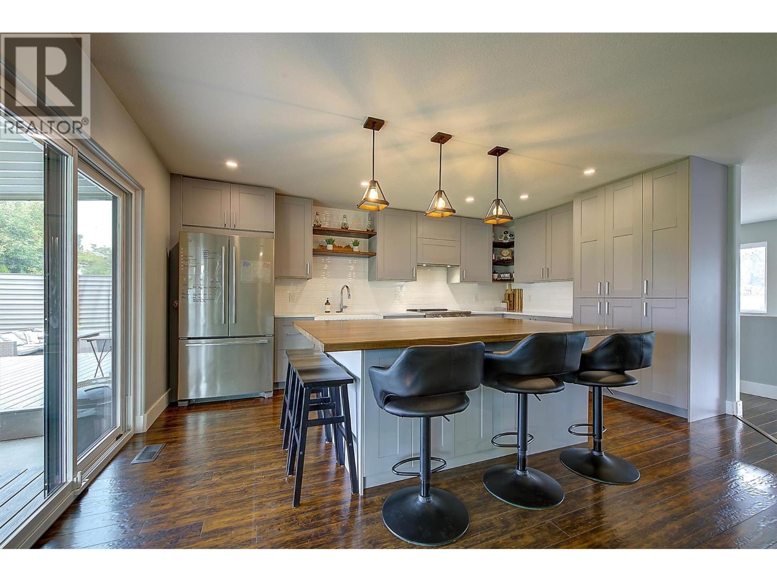 1726 Hayashi Road, Kelowna, British Columbia  V1P 1B2 - Photo 9 - 10397105