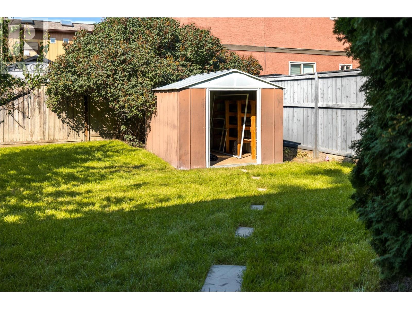 1284 Mcbride Road, Kelowna, British Columbia  V1Y 4A3 - Photo 36 - 10397172