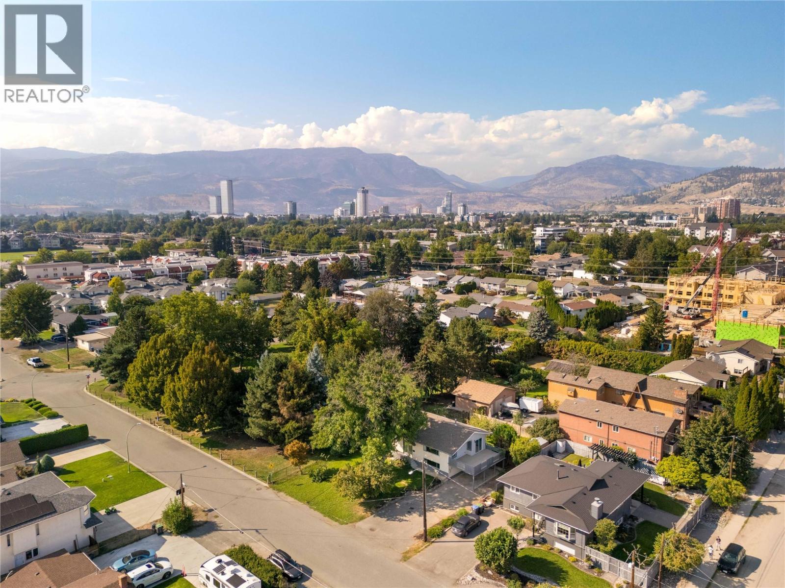 1284 Mcbride Road, Kelowna, British Columbia  V1Y 4A3 - Photo 41 - 10397172