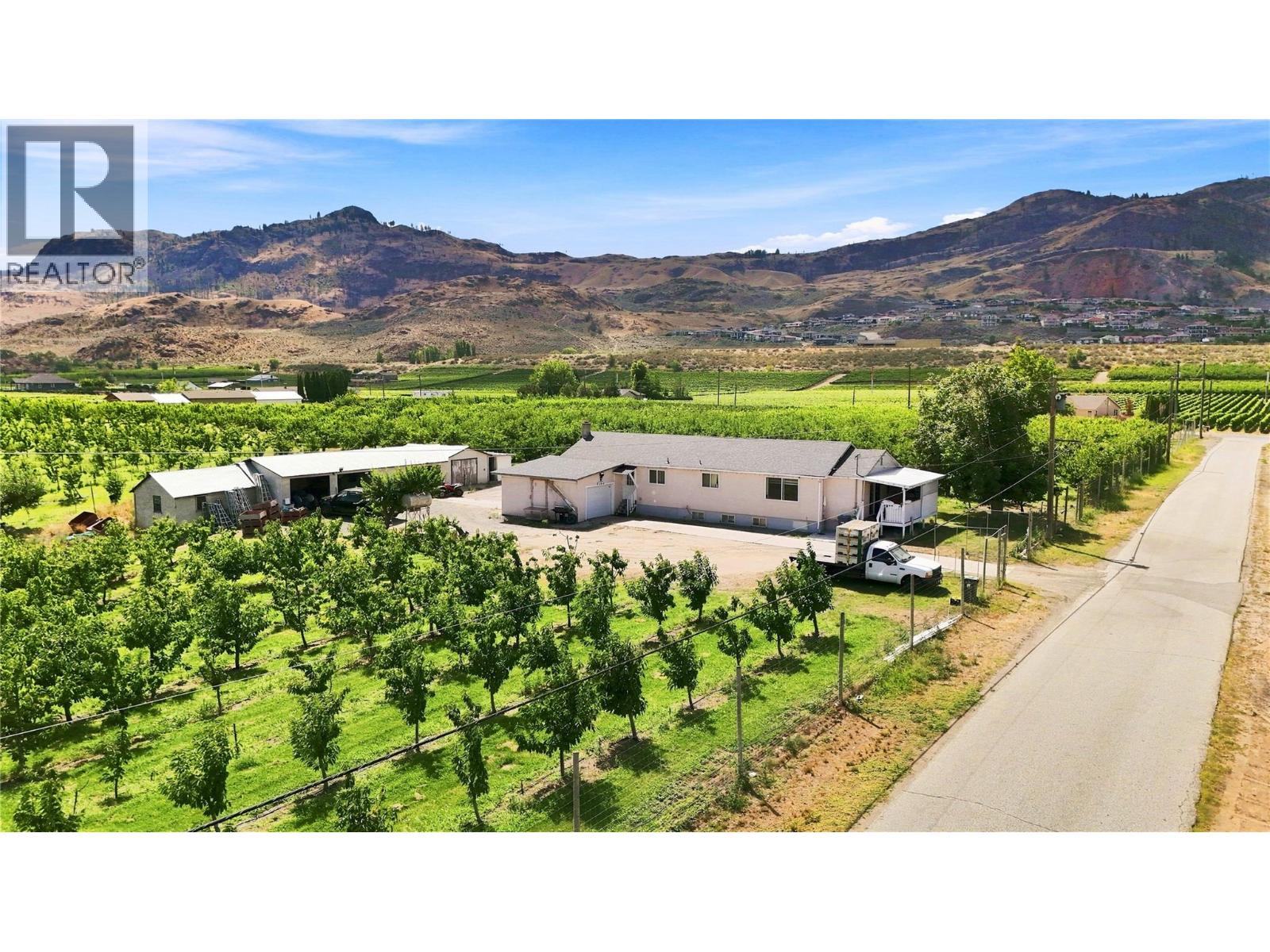 10319 42 Avenue, Osoyoos, British Columbia  V0H 1V4 - Photo 2 - 10397087