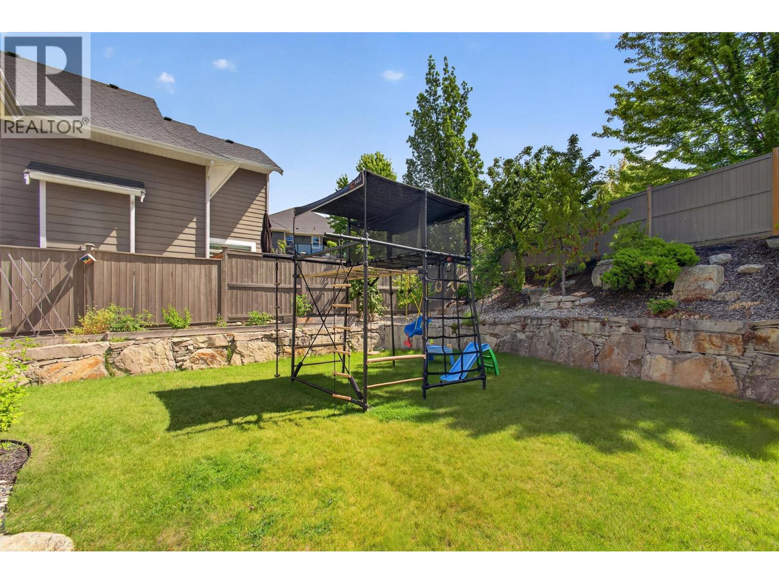 5507 Lee Lane, Kelowna, British Columbia  V1W 5H2 - Photo 38 - 10395798