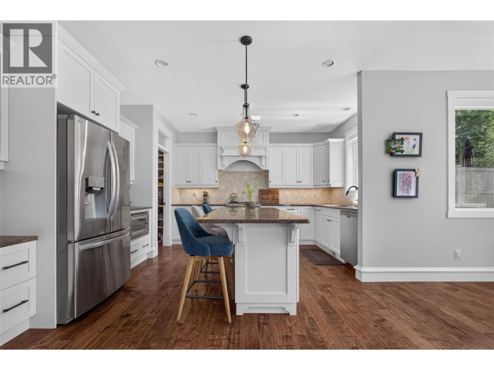 5507 Lee Lane, Kelowna, British Columbia  V1W 5H2 - Photo 6 - 10395798