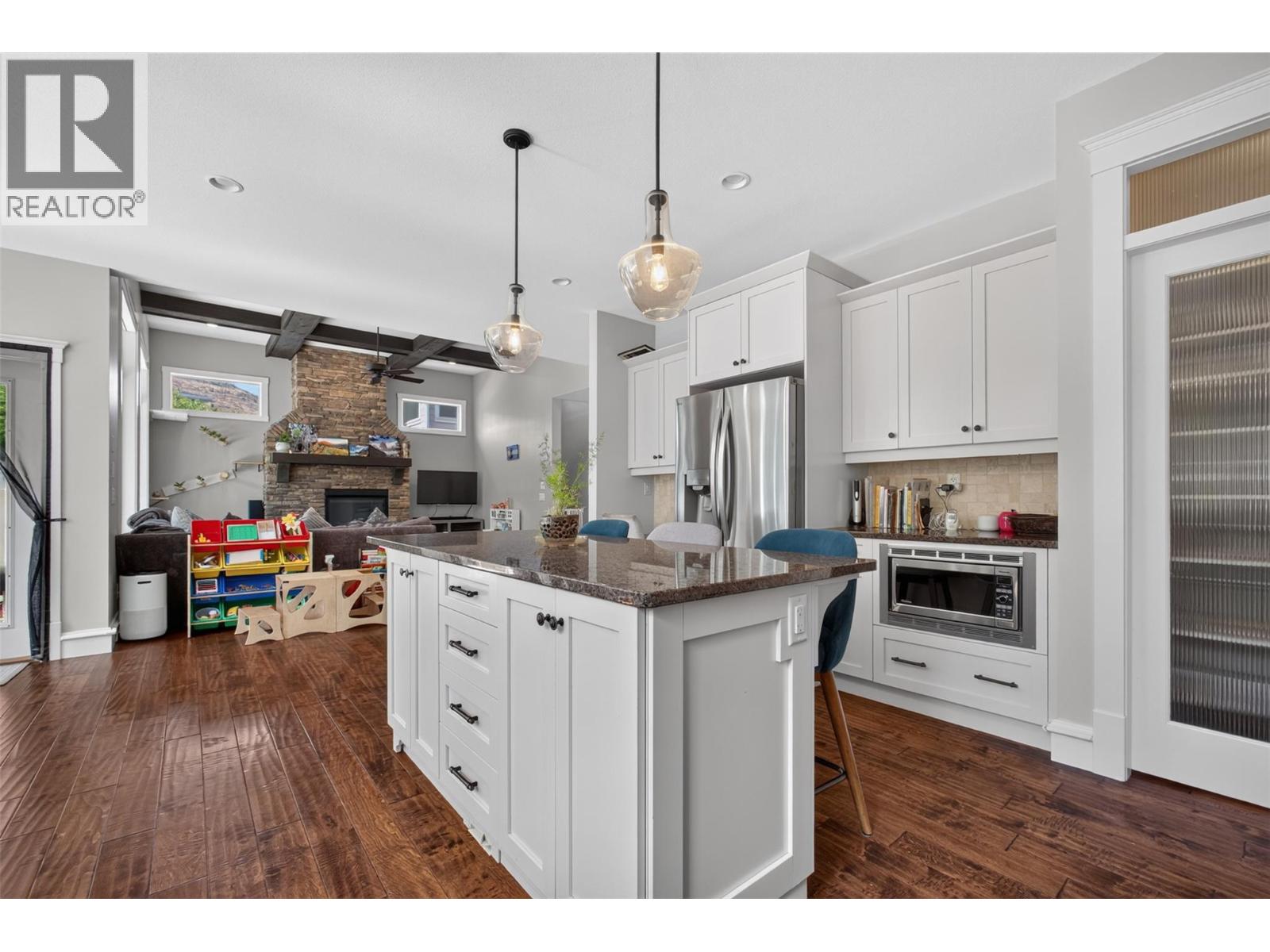 5507 Lee Lane, Kelowna, British Columbia  V1W 5H2 - Photo 9 - 10395798