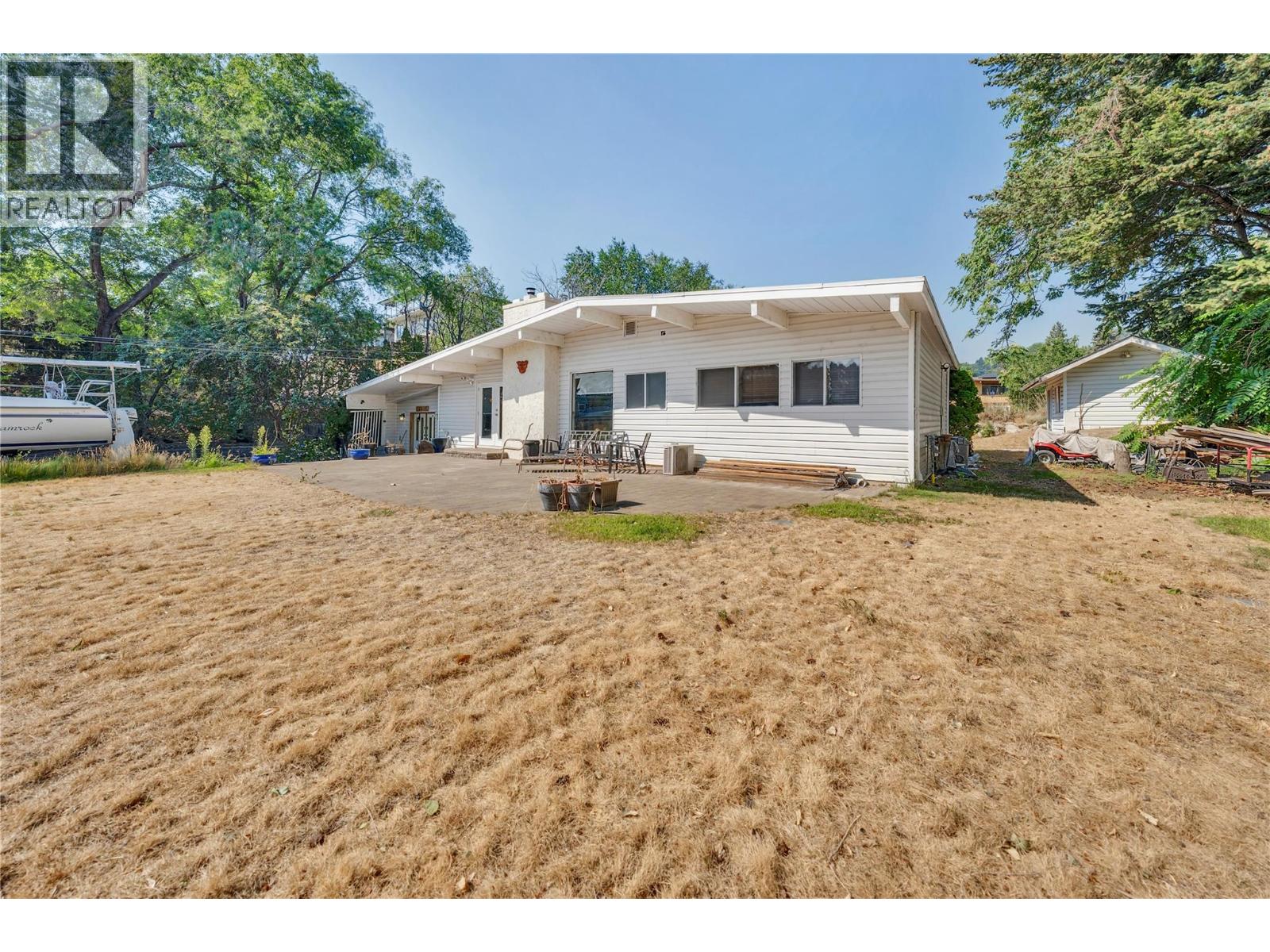 14416 Fisher Close, Summerland, British Columbia  V0H 1Z0 - Photo 3 - 10397051