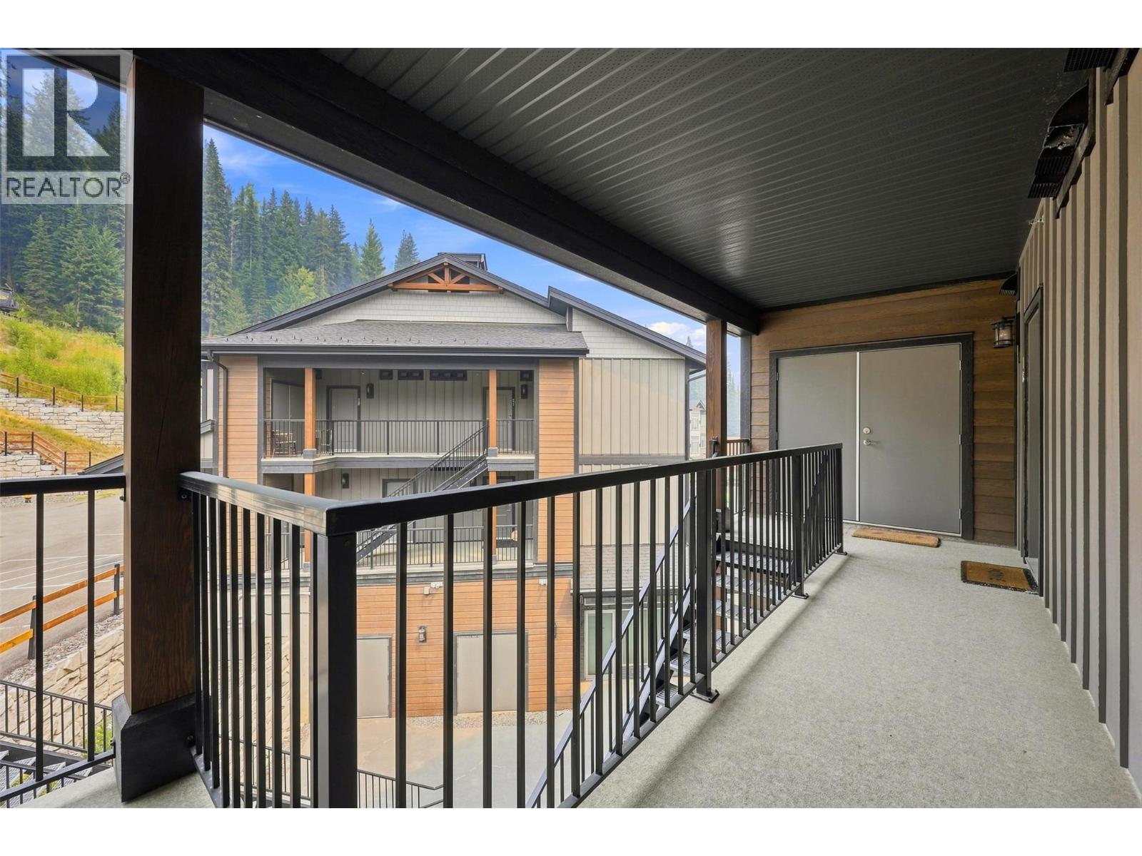 1240 Alpine Road Unit# 17, Sun Peaks, British Columbia  V0E 5N0 - Photo 3 - 10397022