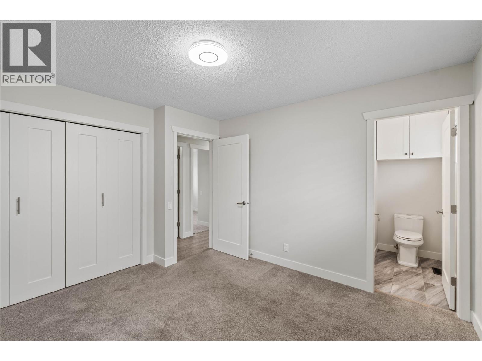 1102 Kemano Street, Kamloops, British Columbia  V2B 7M2 - Photo 12 - 10396930