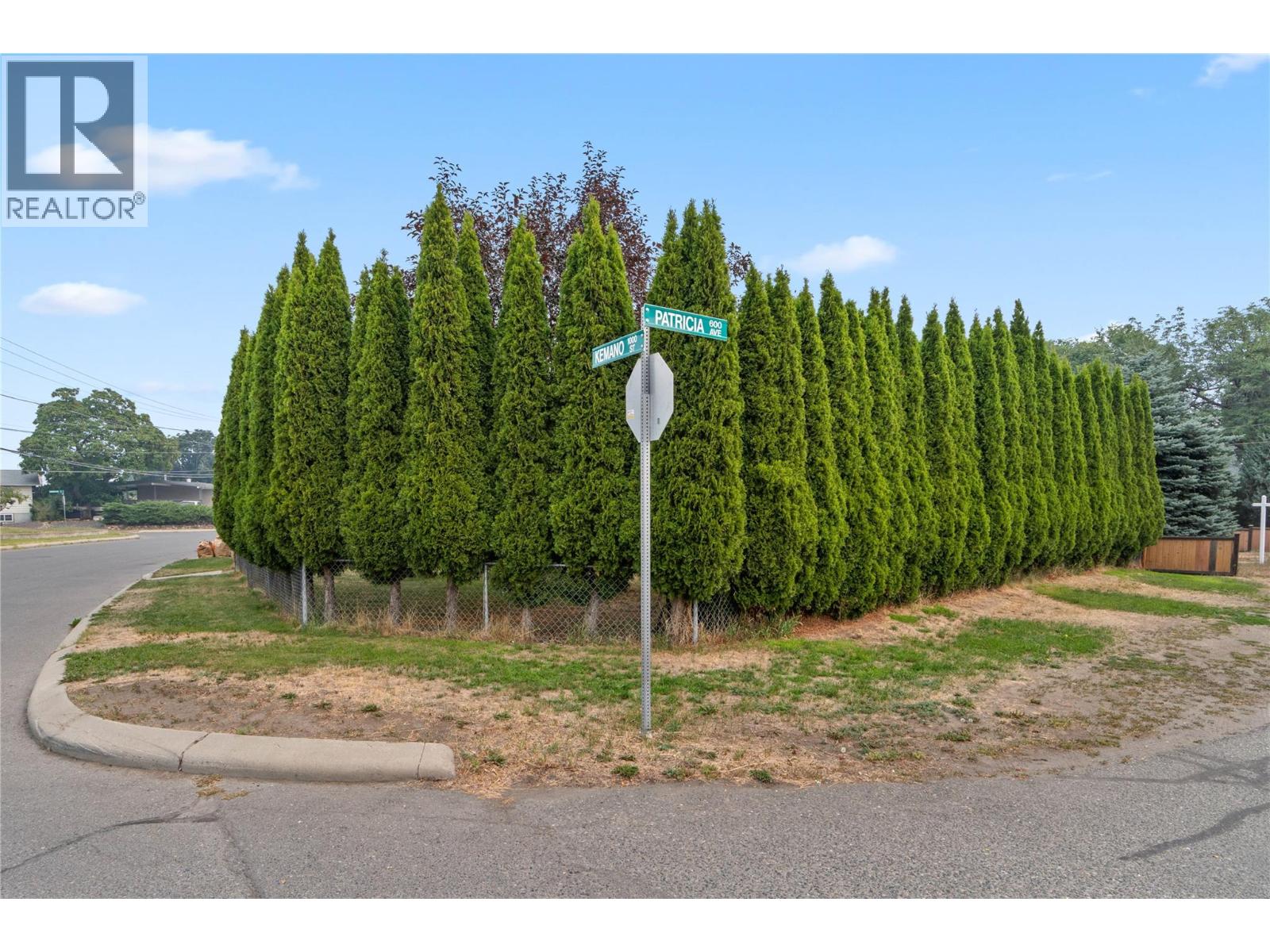1102 Kemano Street, Kamloops, British Columbia  V2B 7M2 - Photo 41 - 10396930