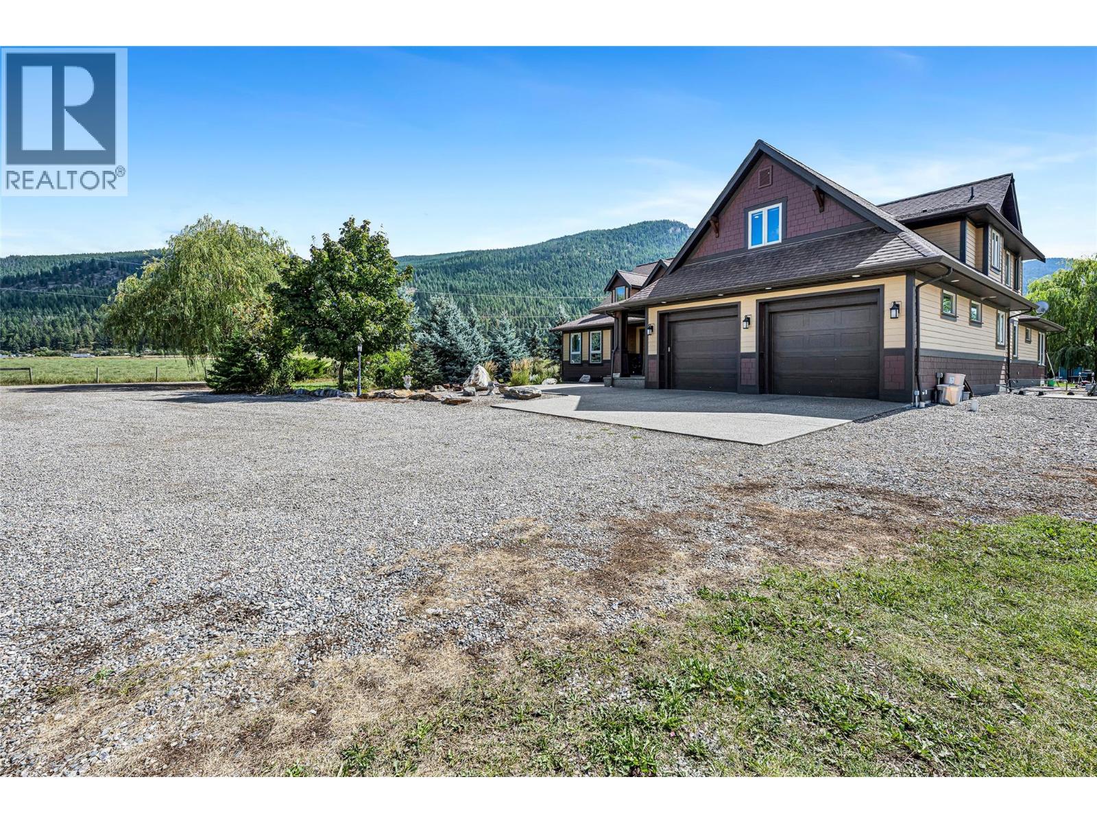 211 Pleasant Valley Cross Road, Armstrong, British Columbia  V0E 1B2 - Photo 1 - 10396826