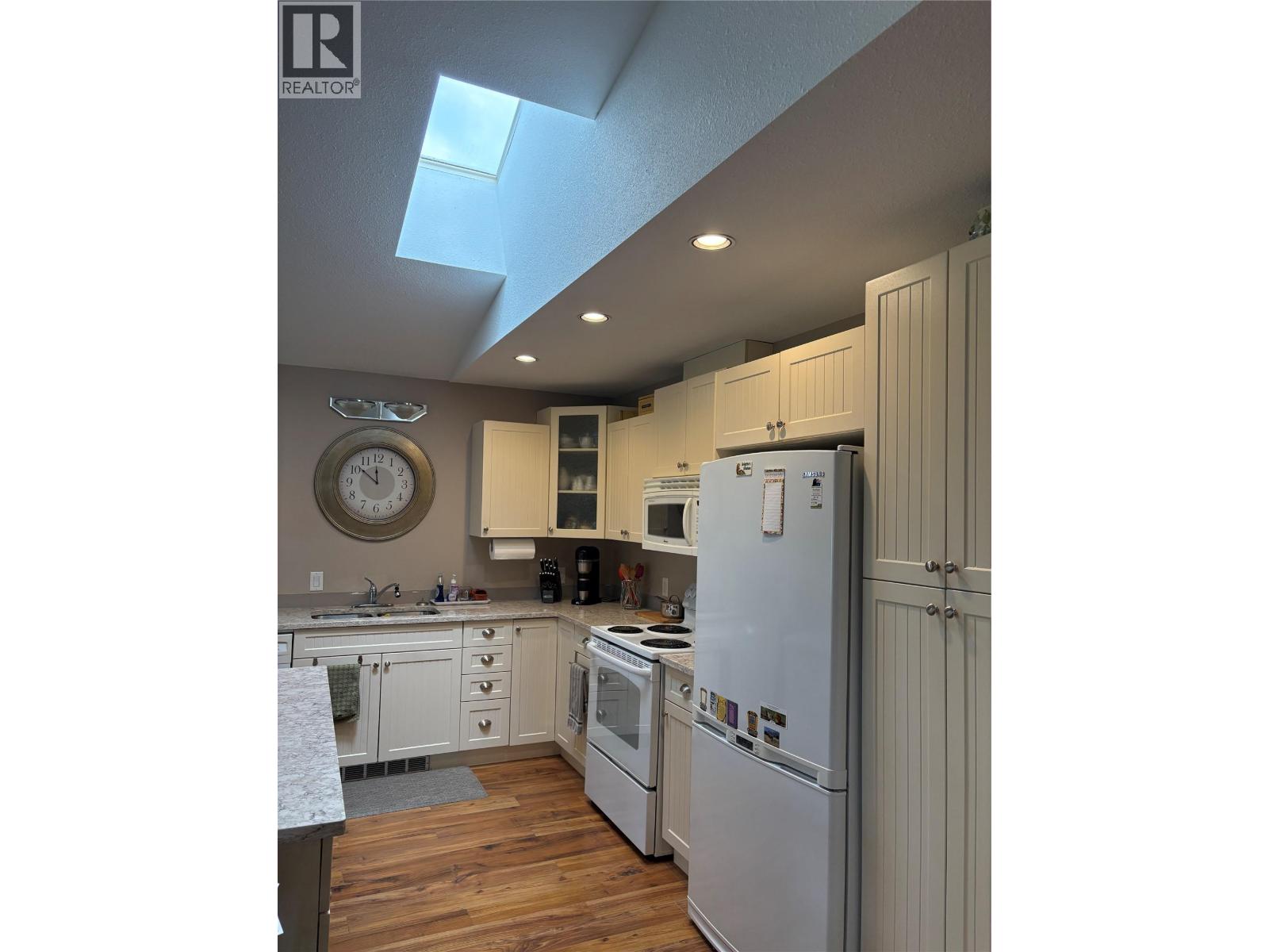 312 Arbutus Street Unit# 16, Chase, British Columbia  V0E 1M0 - Photo 3 - 10396147
