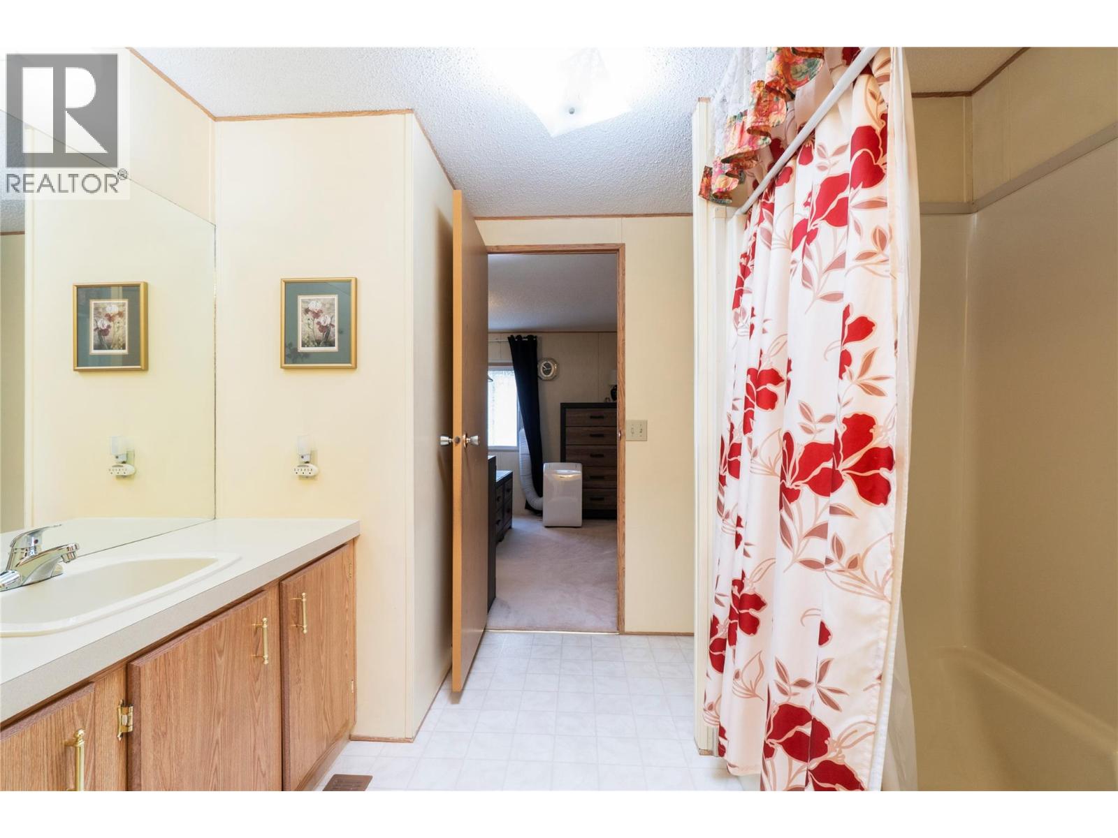 1361 30 Street Se Unit# 26, Salmon Arm, British Columbia  V1E 2N4 - Photo 23 - 10396911