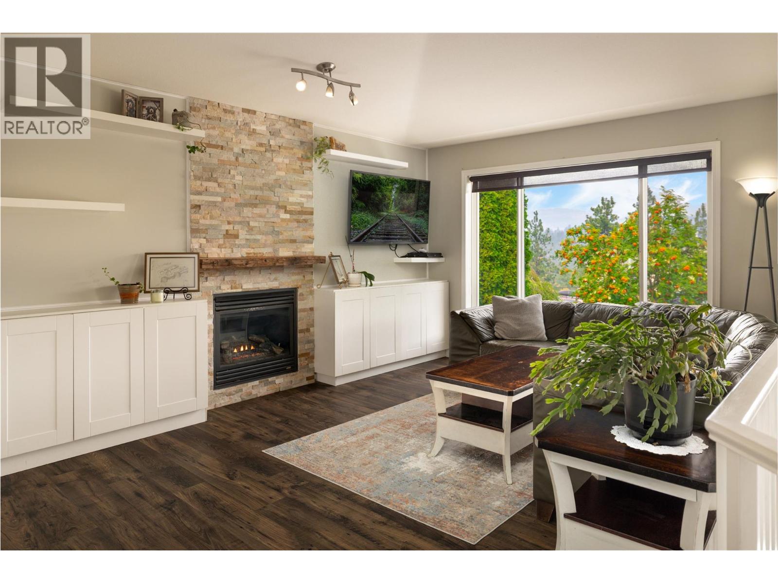 3013 Brindisi Place, Kelowna, British Columbia  V1V 2N5 - Photo 5 - 10397191