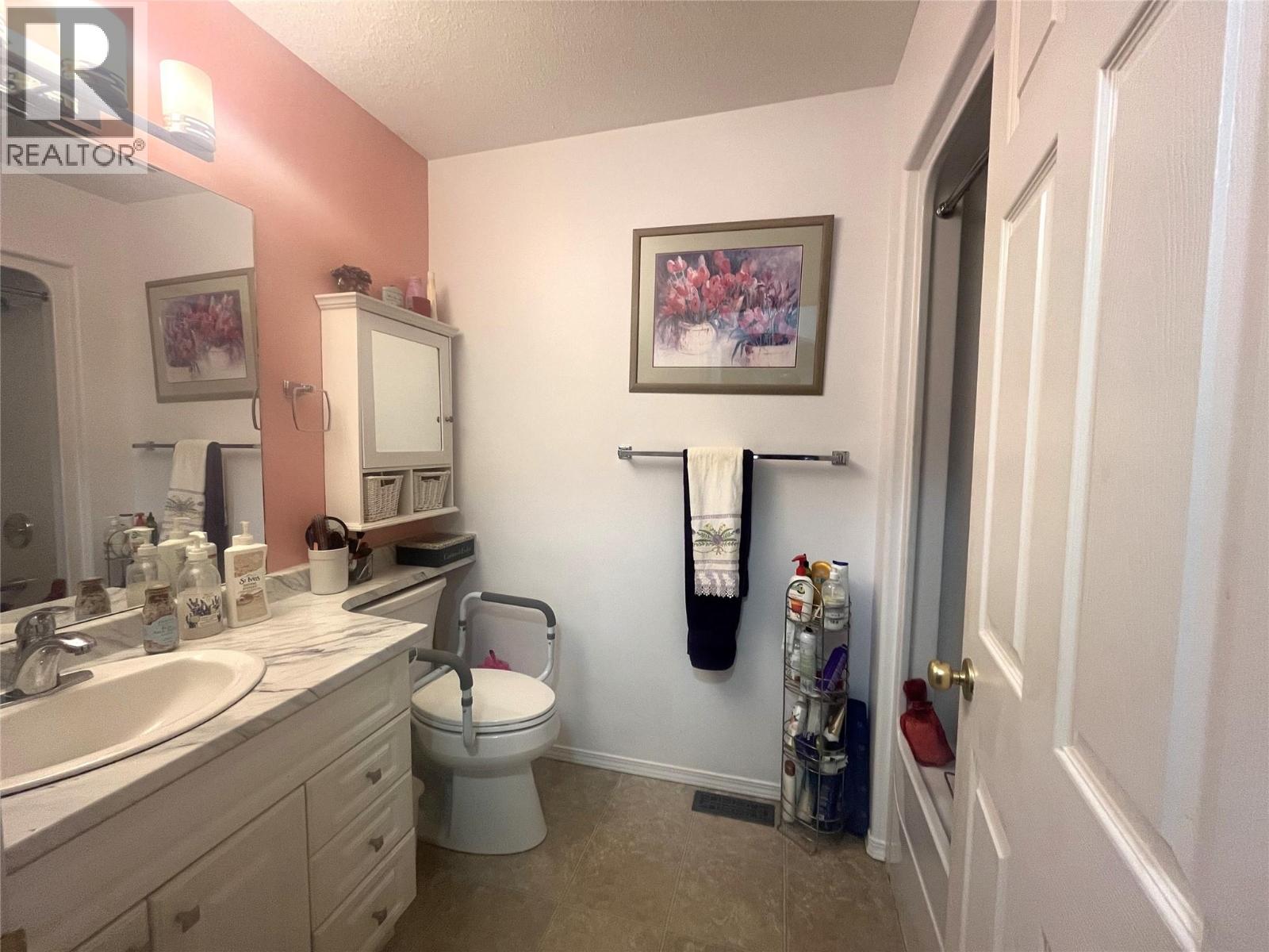 2630 Nechako Drive Unit# 16, Kamloops, British Columbia  V2E 2C9 - Photo 11 - 10397158