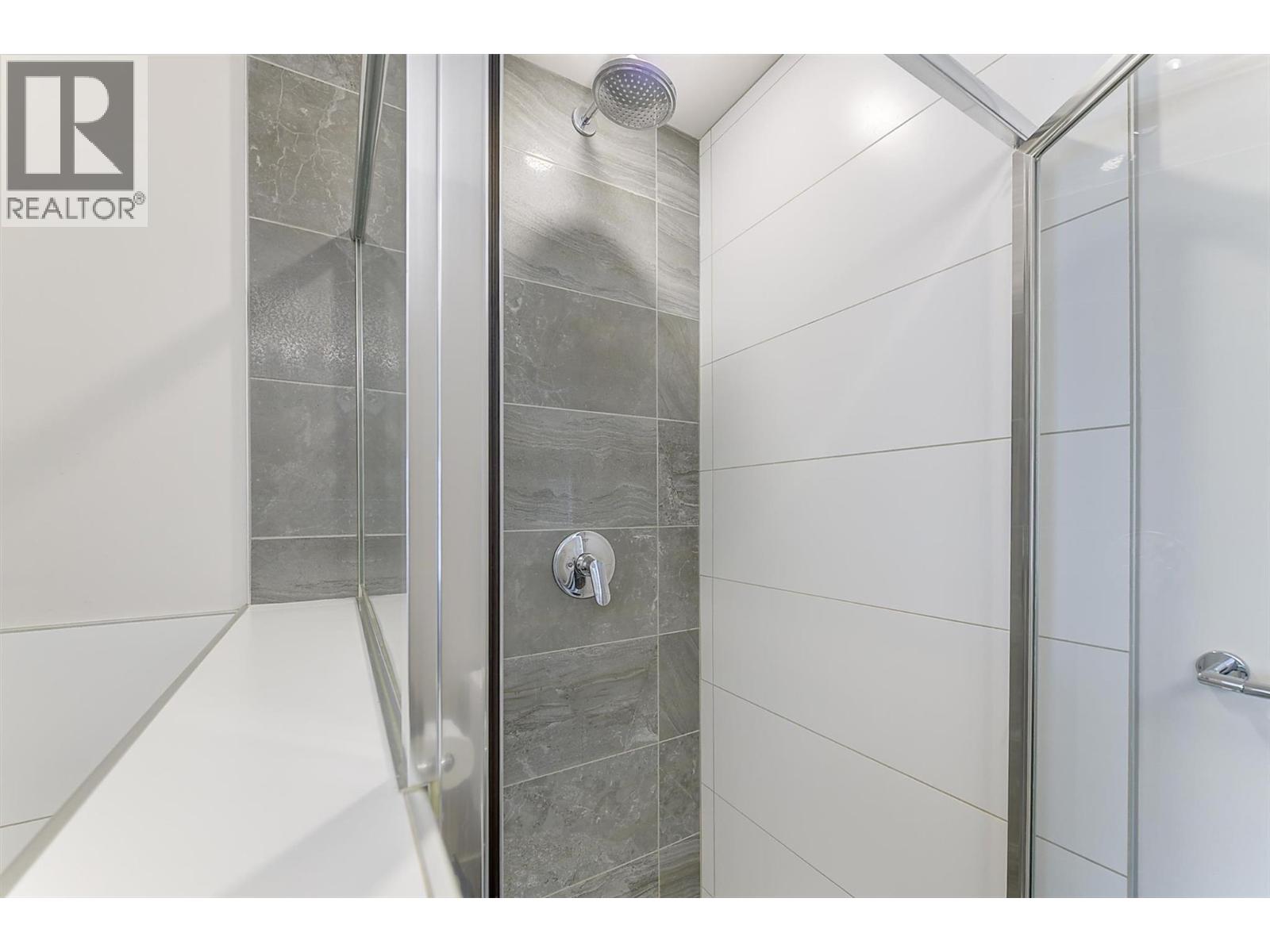 4380 Lakeshore Road Unit# 225, Kelowna, British Columbia  V1W 5N3 - Photo 24 - 10396122