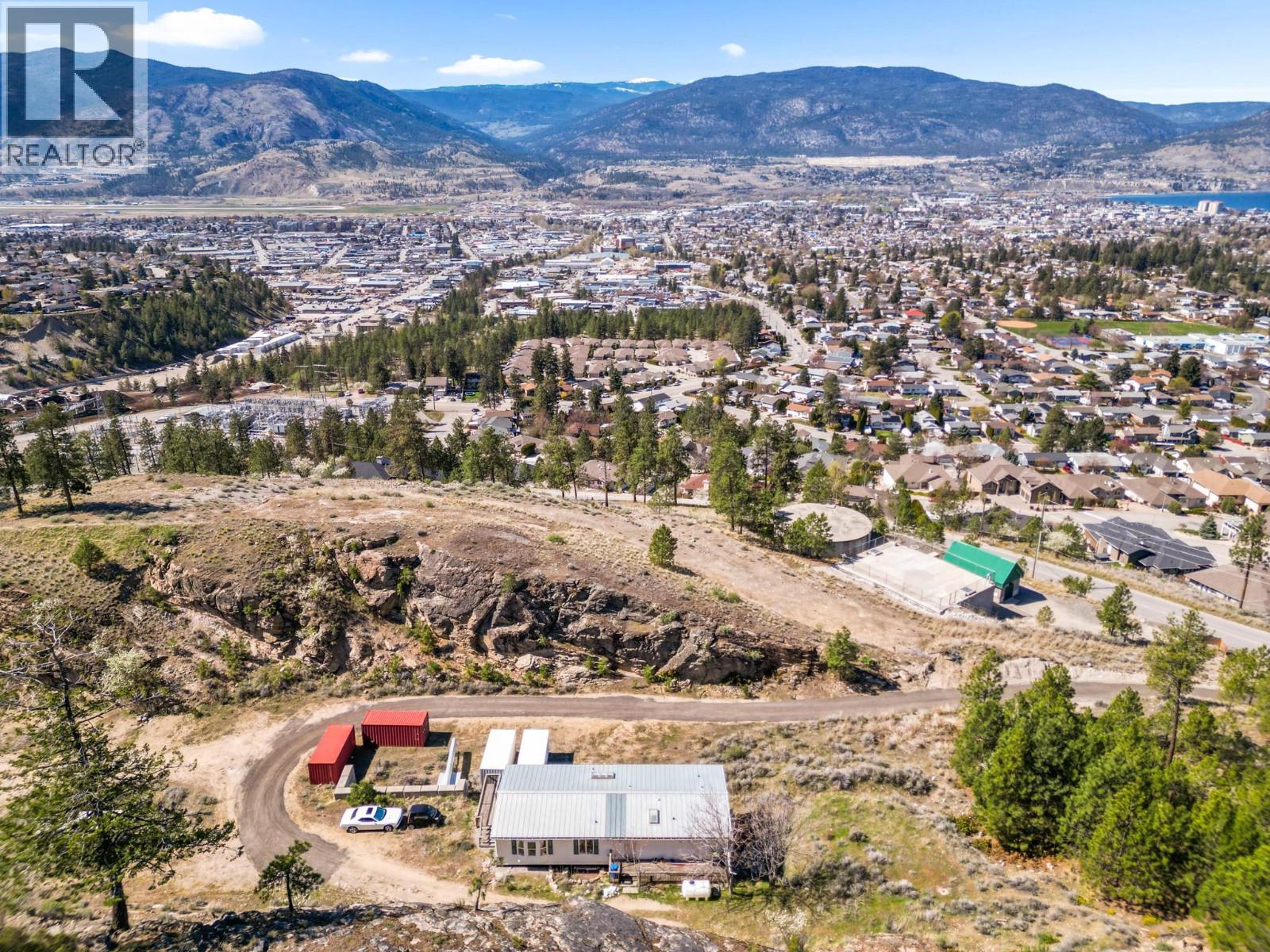 138 Saliken Drive, Penticton, British Columbia  V2A 8V6 - Photo 1 - 10397178