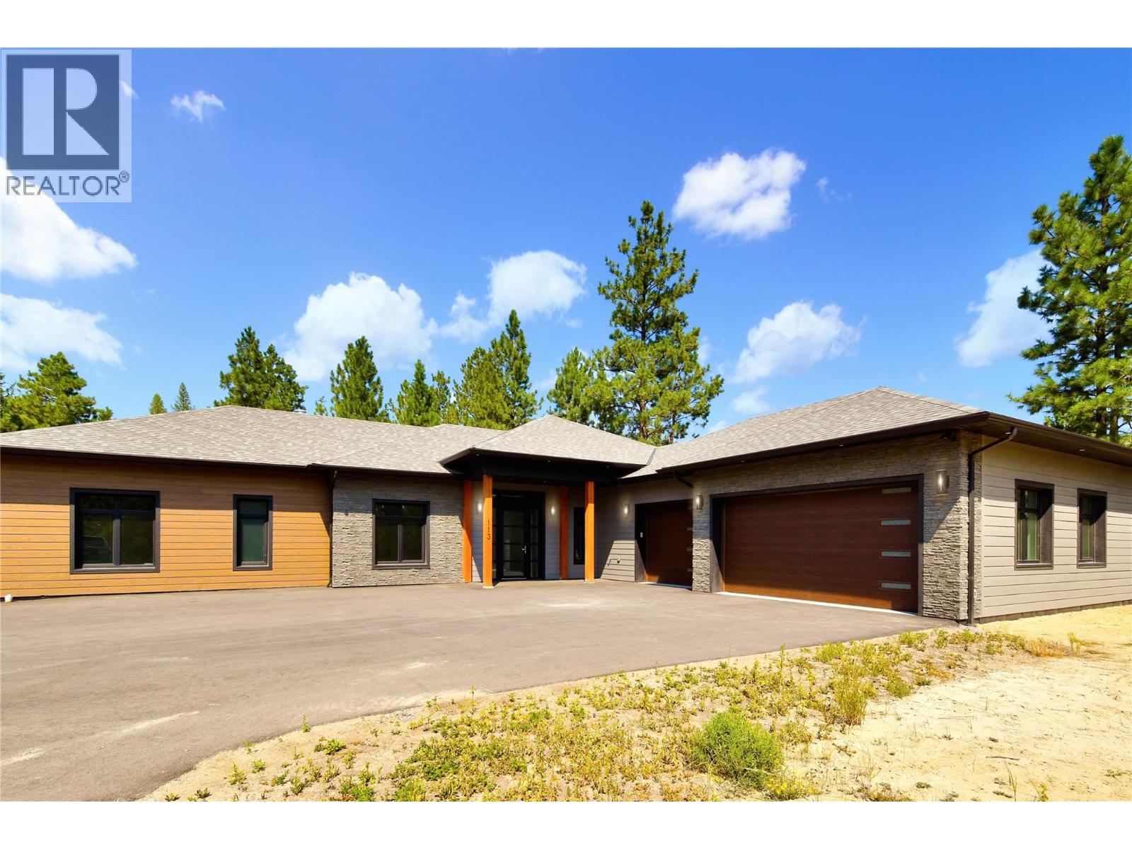 113 Corral Boulevard, Cranbrook, British Columbia  V1C 0C2 - Photo 1 - 10397056
