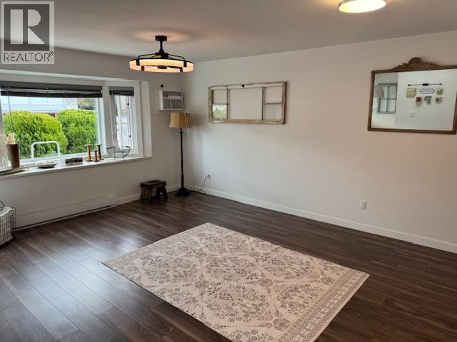 3065 Wilson Street Unit# 108, Penticton, British Columbia  V2A 7K3 - Photo 5 - 10397229