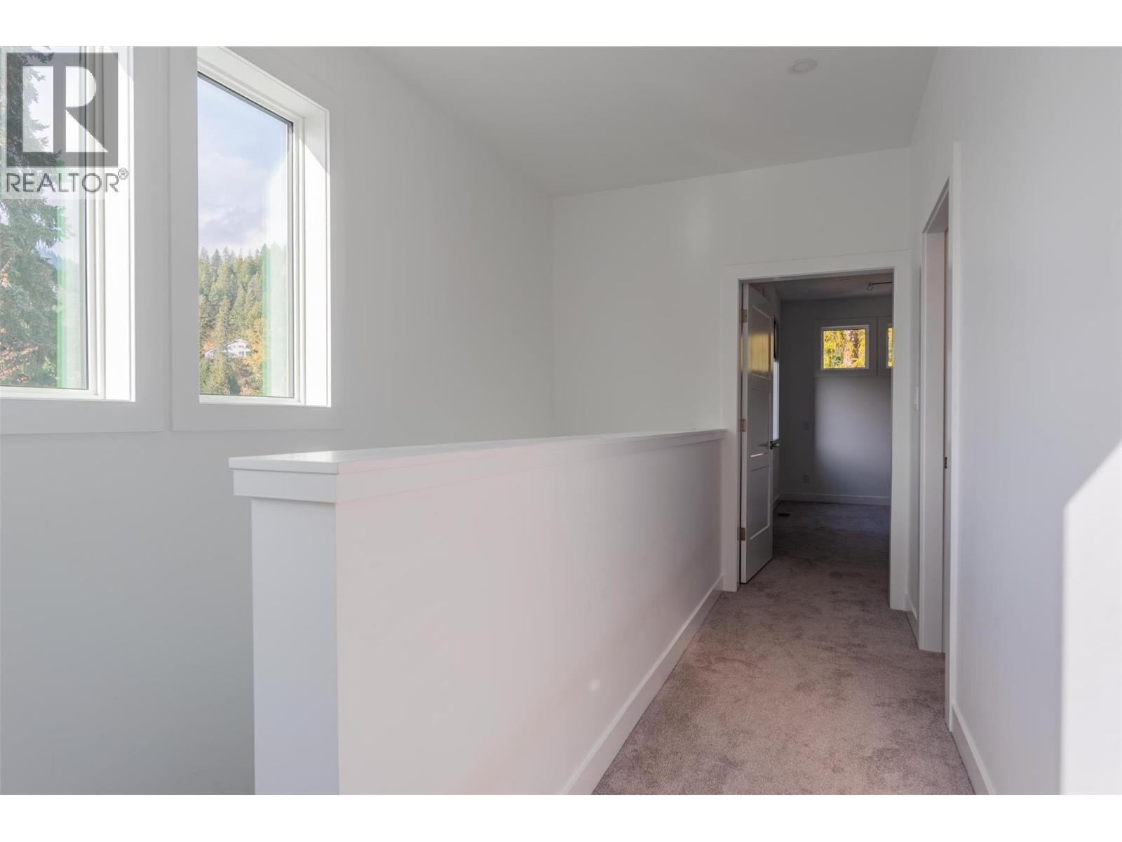 2690 Monte Christo Street, Rossland, British Columbia  V0G 1Y0 - Photo 21 - 10397201