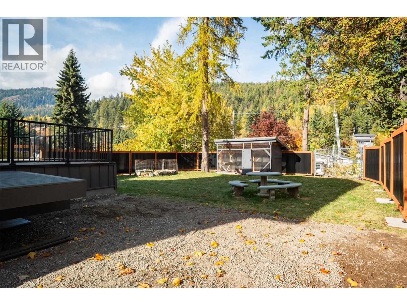 2690 Monte Christo Street, Rossland, British Columbia  V0G 1Y0 - Photo 39 - 10397201
