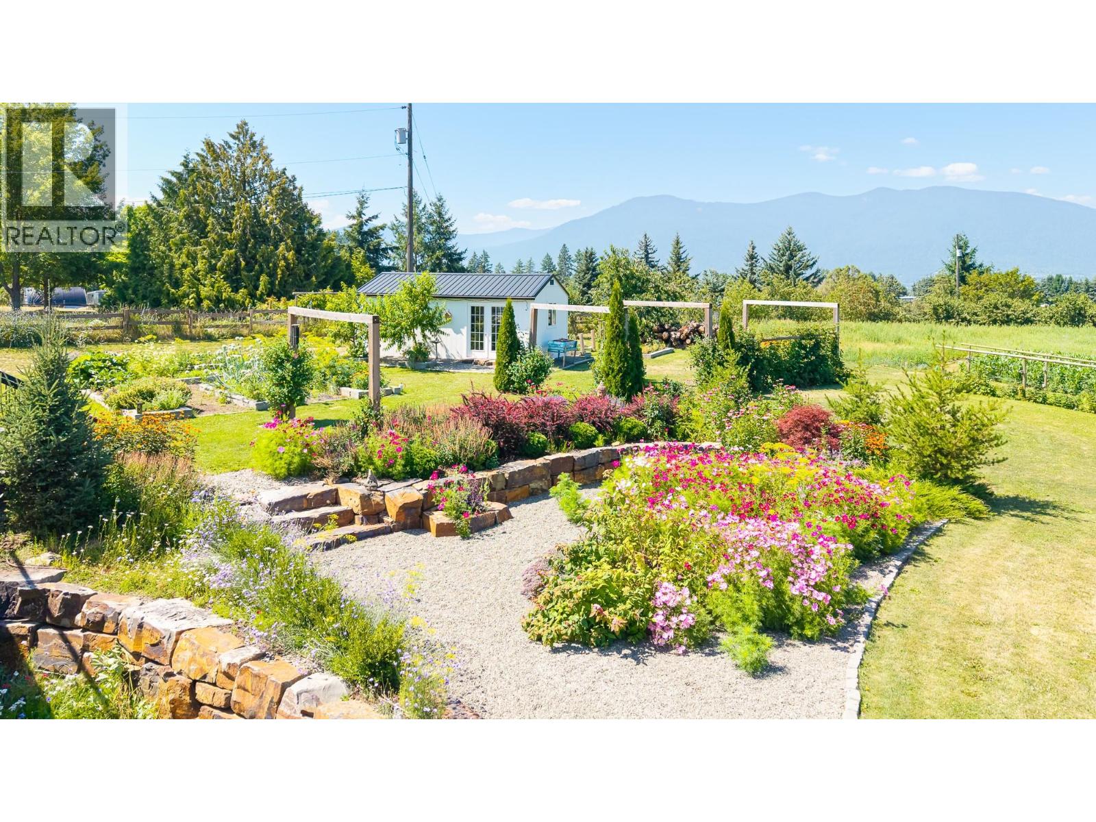 717 25th Avenue S, Erickson, British Columbia  V0B 1G1 - Photo 33 - 10397197