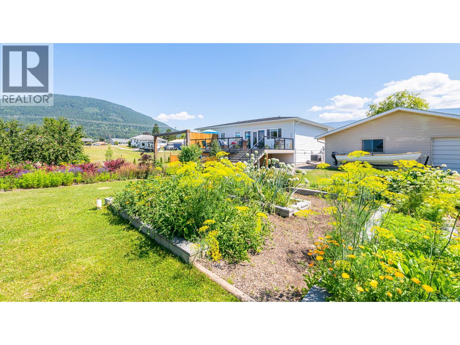 717 25th Avenue S, Erickson, British Columbia  V0B 1G1 - Photo 42 - 10397197
