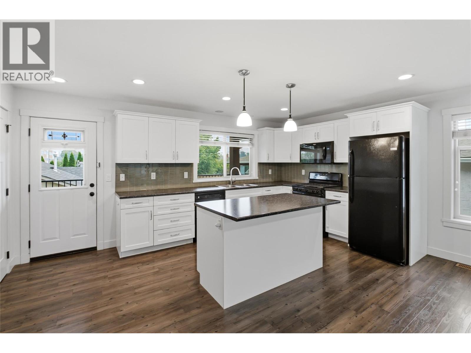 560 Christleton Avenue, Kelowna, British Columbia  V1Y 5J2 - Photo 10 - 10397230