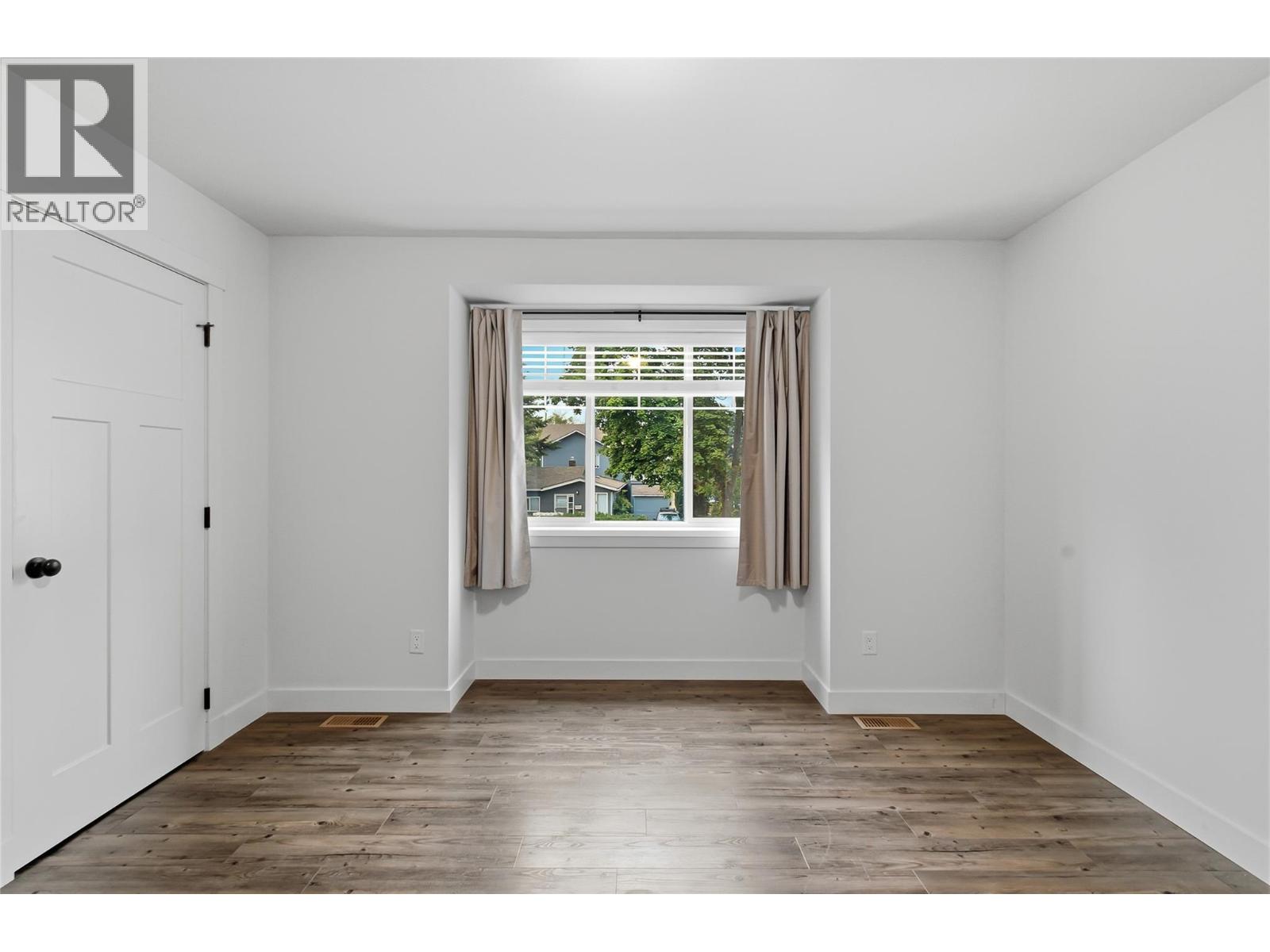 560 Christleton Avenue, Kelowna, British Columbia  V1Y 5J2 - Photo 29 - 10397230