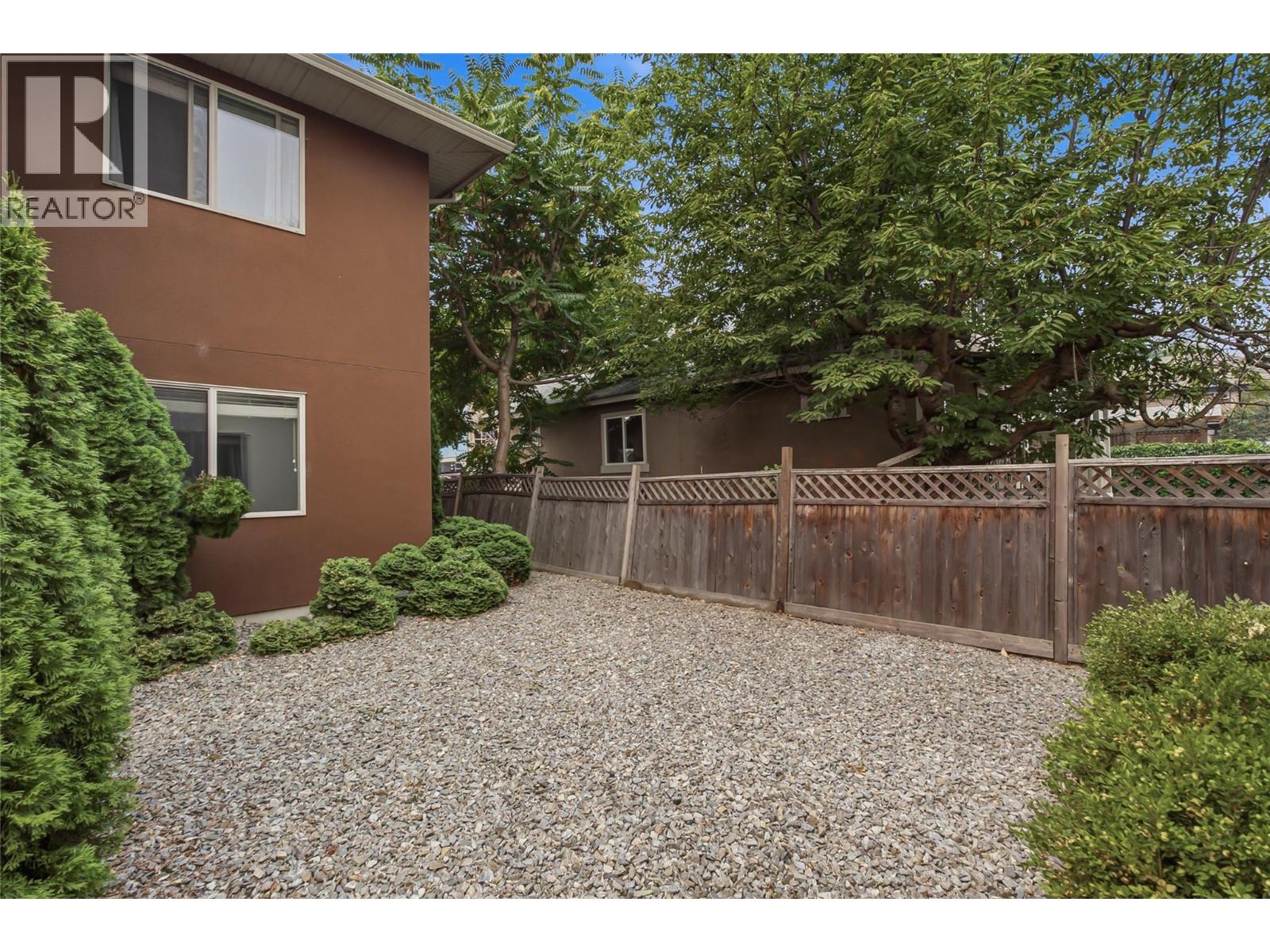 560 Christleton Avenue, Kelowna, British Columbia  V1Y 5J2 - Photo 35 - 10397230