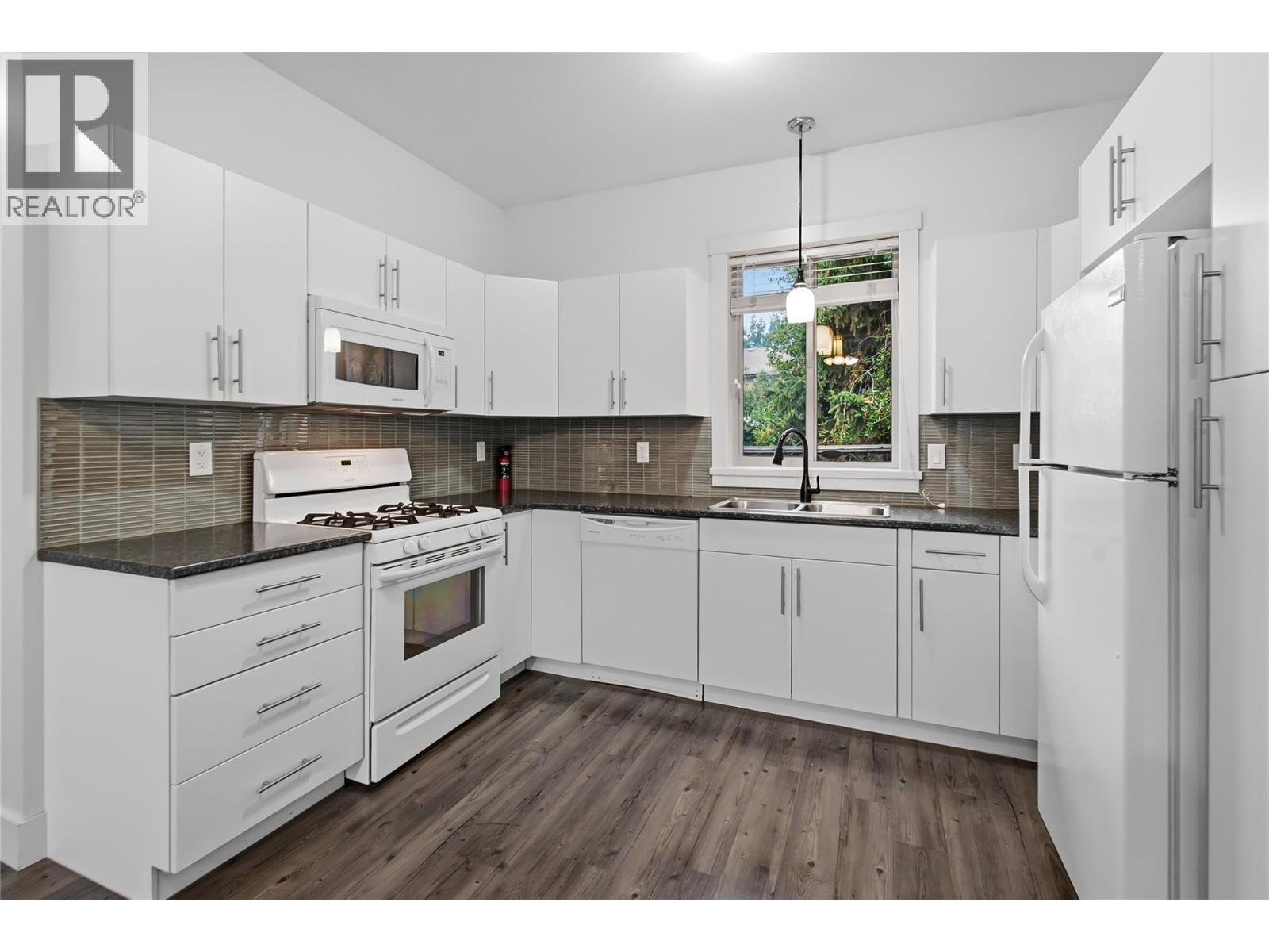 560 Christleton Avenue, Kelowna, British Columbia  V1Y 5J2 - Photo 43 - 10397230