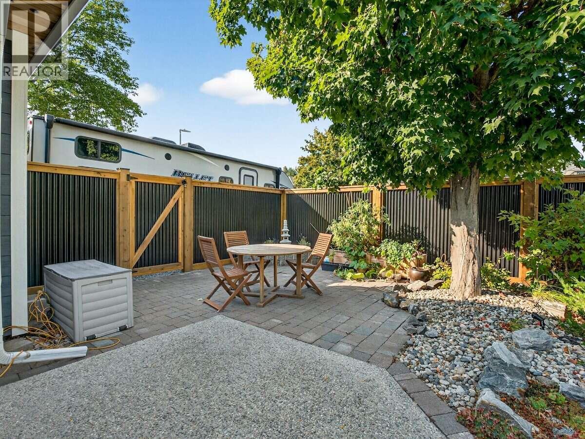 2432 Karli Court, West Kelowna, British Columbia  V4T 1T5 - Photo 11 - 10397237