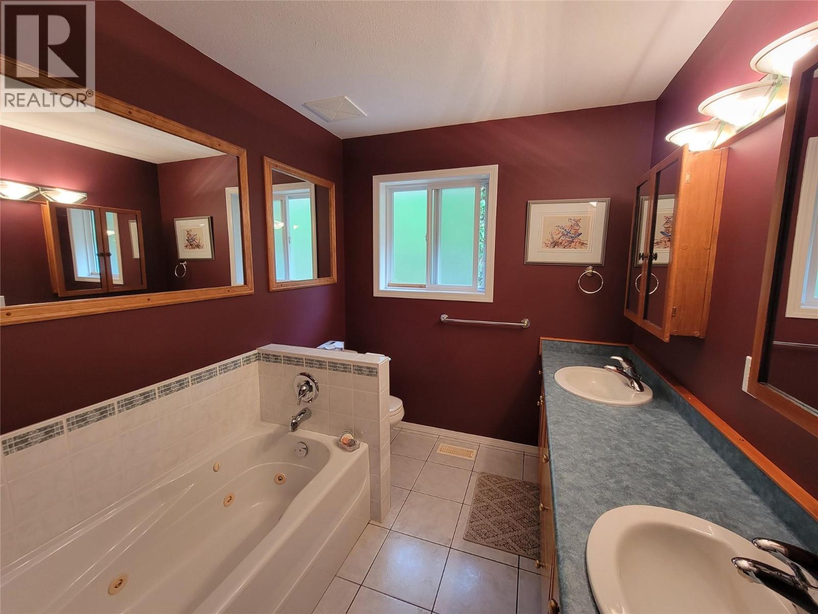 423 Vanderlinde Drive, Keremeos, British Columbia  V0X 1N2 - Photo 29 - 10397241