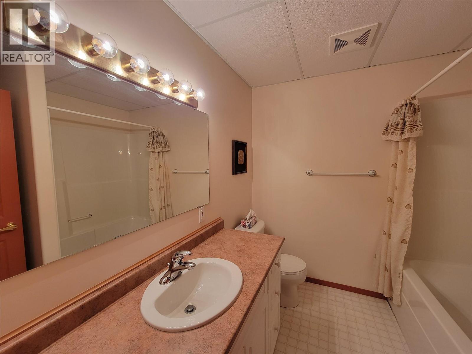 423 Vanderlinde Drive, Keremeos, British Columbia  V0X 1N2 - Photo 42 - 10397241