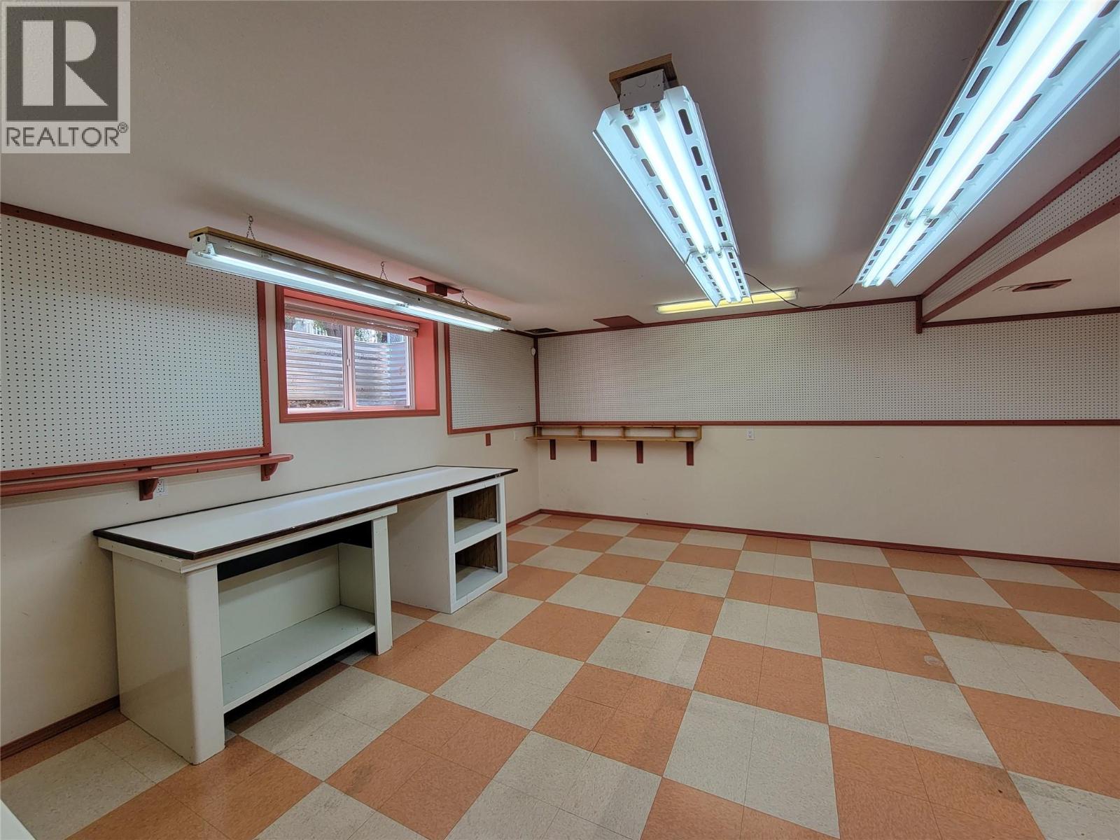423 Vanderlinde Drive, Keremeos, British Columbia  V0X 1N2 - Photo 44 - 10397241