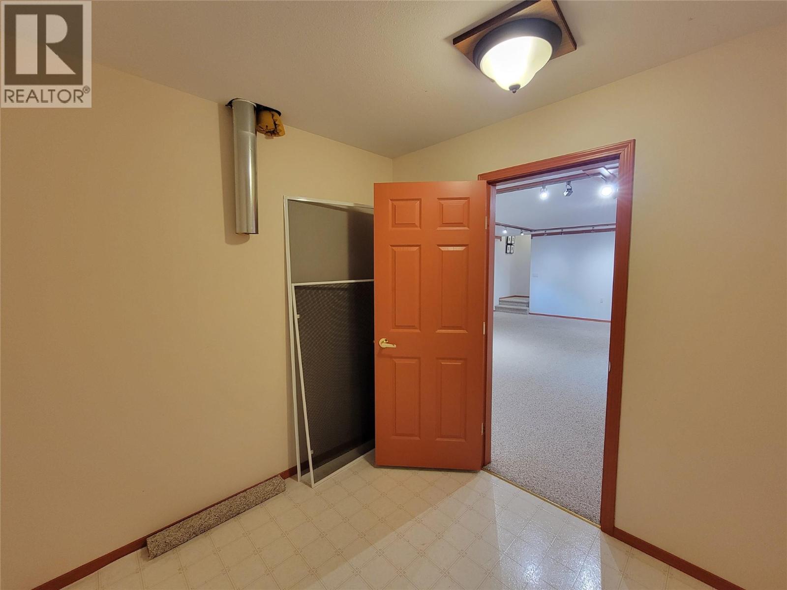423 Vanderlinde Drive, Keremeos, British Columbia  V0X 1N2 - Photo 49 - 10397241