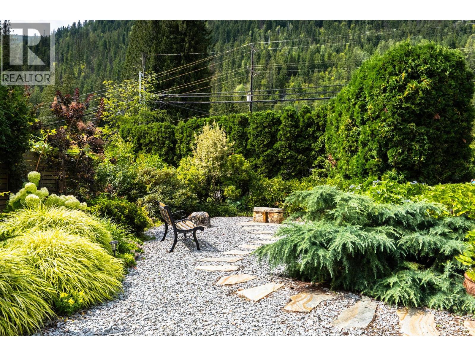 1896 3a Highway, Nelson, British Columbia  V1L 6K1 - Photo 64 - 10397220