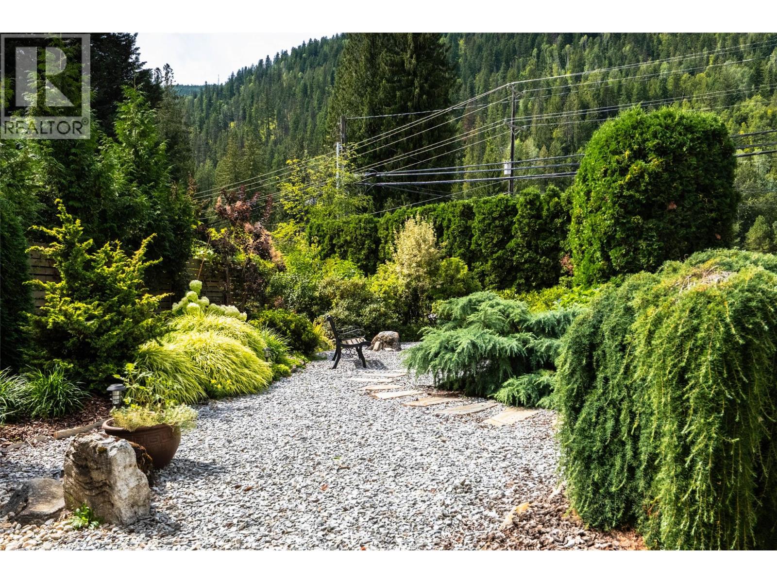 1896 3a Highway, Nelson, British Columbia  V1L 6K1 - Photo 66 - 10397220