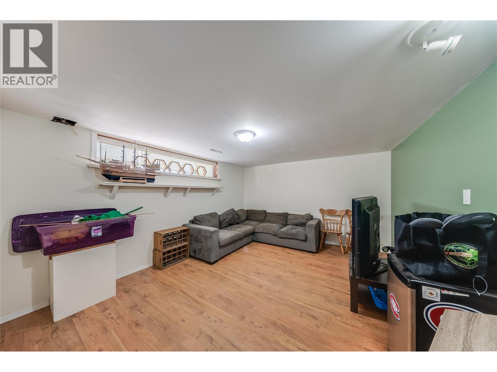 1684 Ridgewood Drive, Castlegar, British Columbia  V1N 2L7 - Photo 22 - 10397238