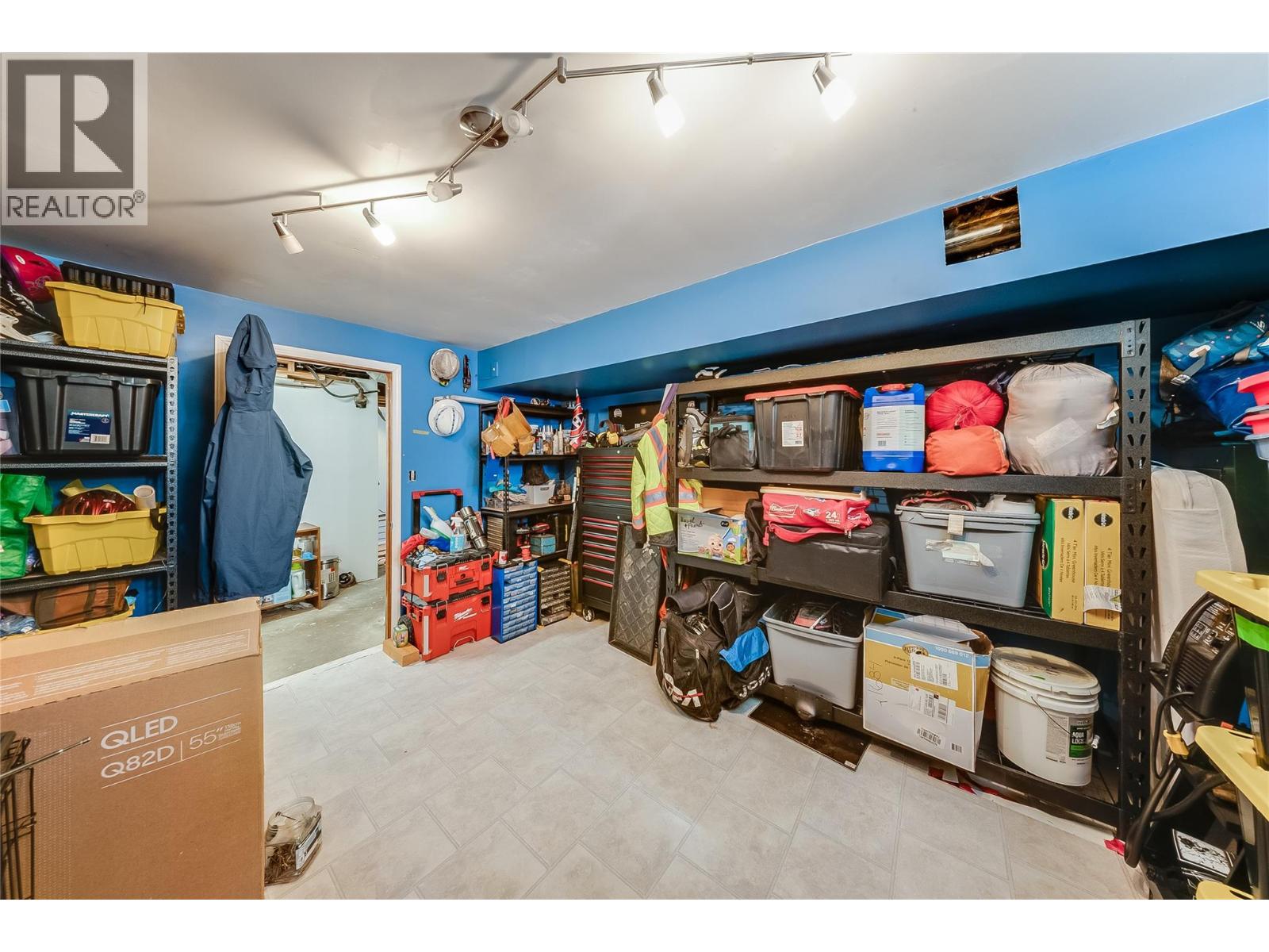 1684 Ridgewood Drive, Castlegar, British Columbia  V1N 2L7 - Photo 30 - 10397238