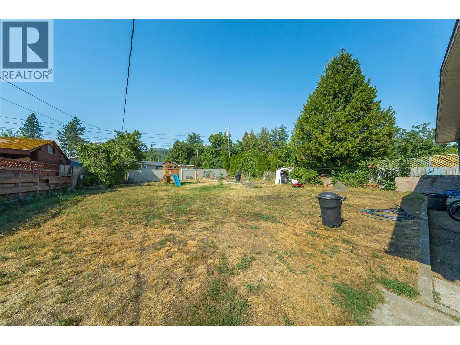 1684 Ridgewood Drive, Castlegar, British Columbia  V1N 2L7 - Photo 38 - 10397238