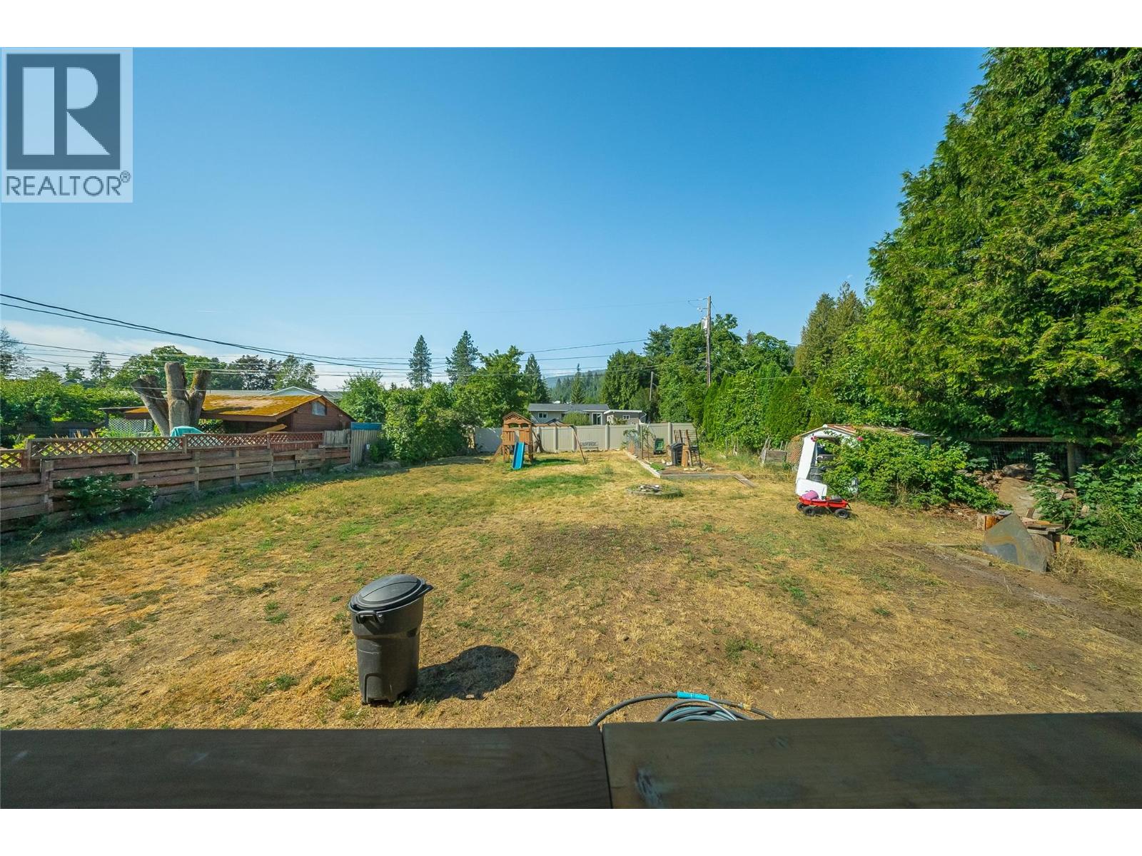 1684 Ridgewood Drive, Castlegar, British Columbia  V1N 2L7 - Photo 41 - 10397238