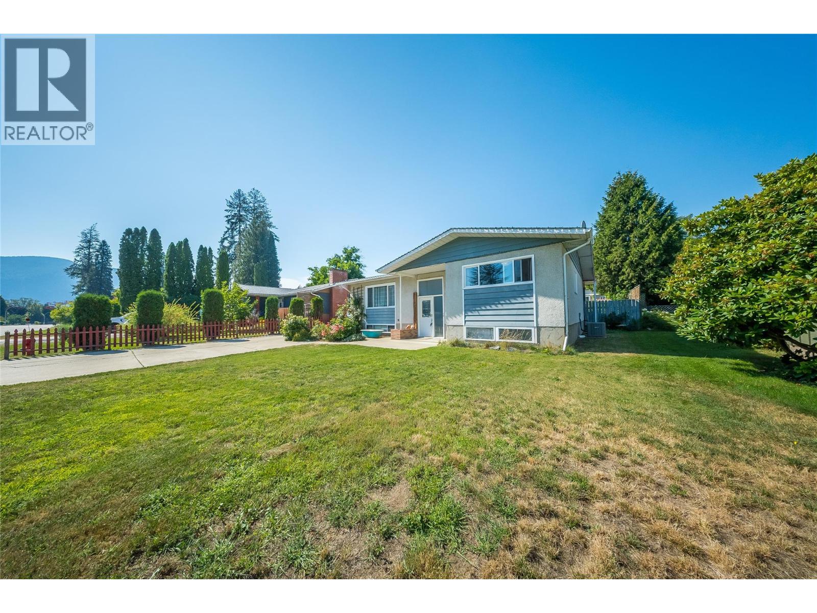 1684 Ridgewood Drive, Castlegar, British Columbia  V1N 2L7 - Photo 46 - 10397238
