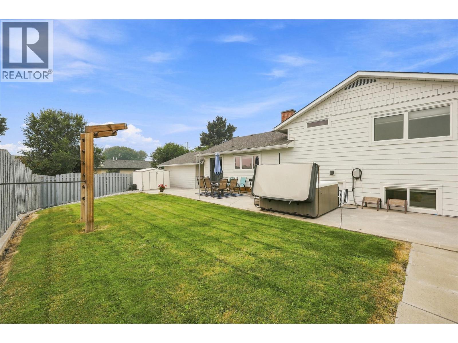 713 Singh Street, Kamloops, British Columbia  V2B 5C5 - Photo 24 - 10397209