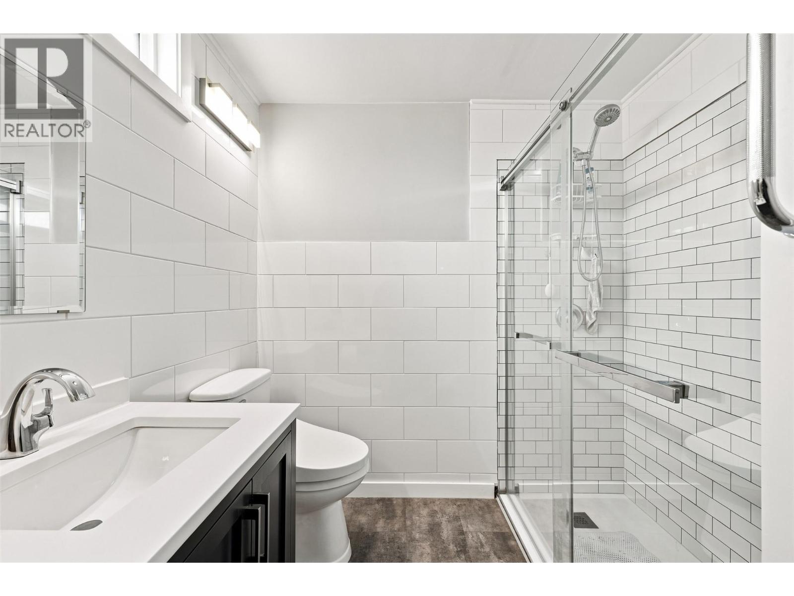 713 Singh Street, Kamloops, British Columbia  V2B 5C5 - Photo 36 - 10397209