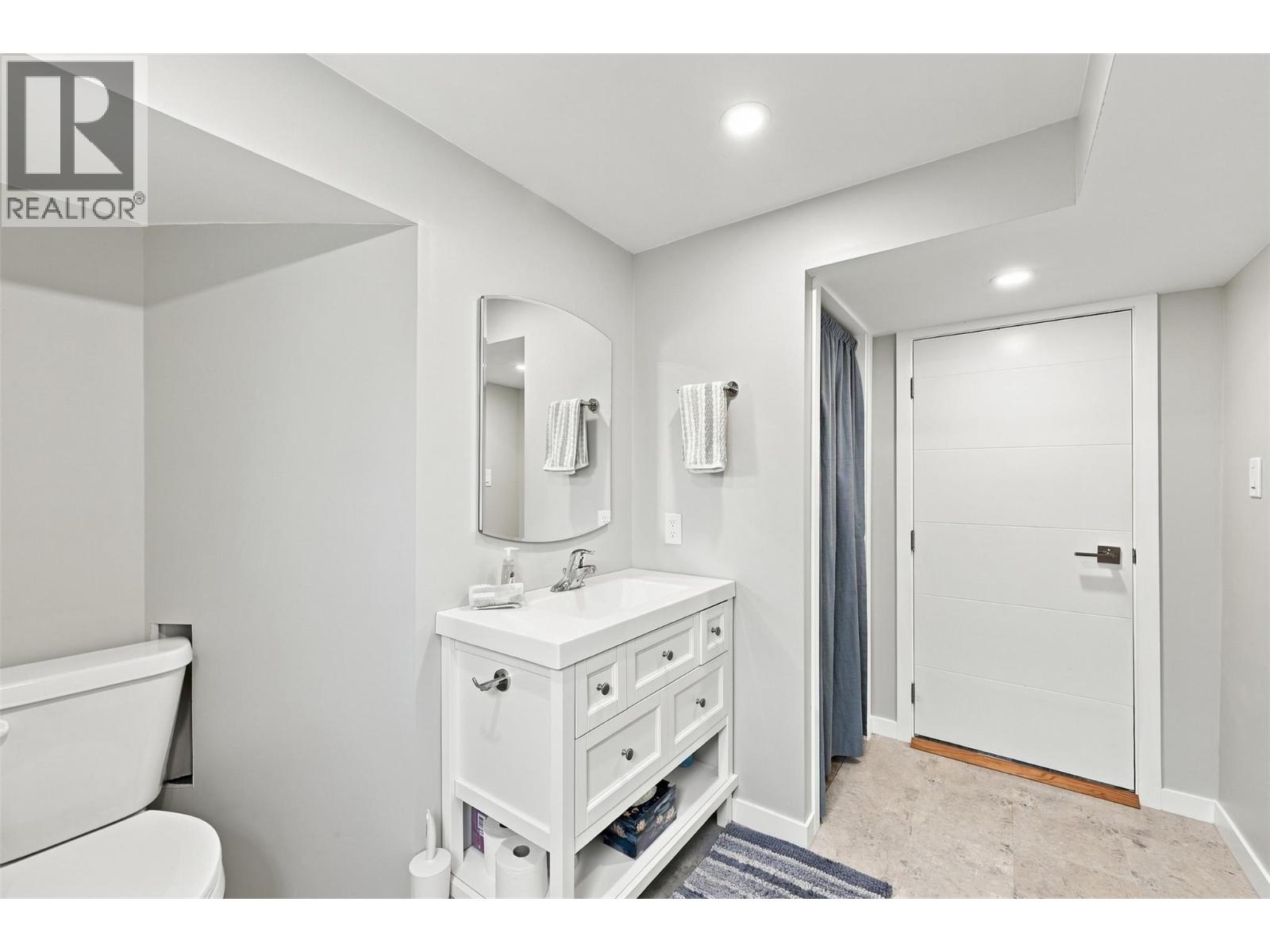 713 Singh Street, Kamloops, British Columbia  V2B 5C5 - Photo 44 - 10397209