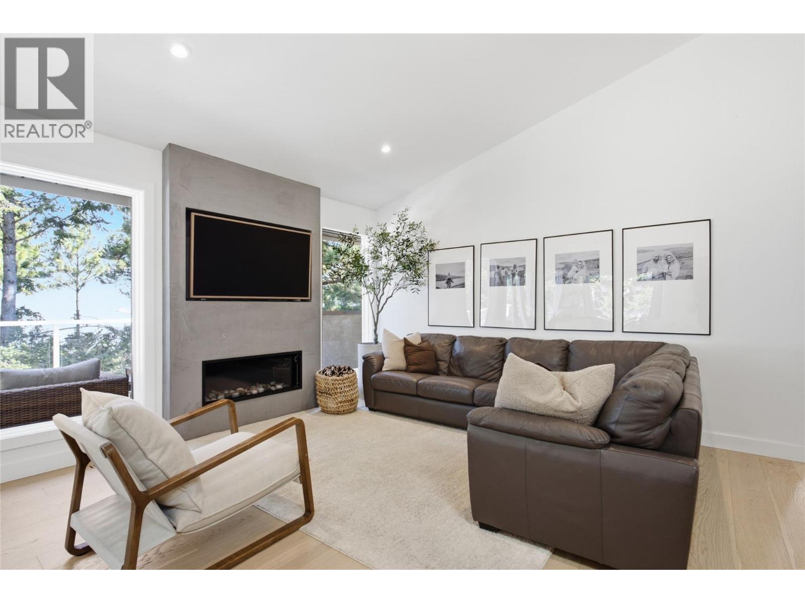 1937 Skeena Drive, Kamloops, British Columbia  V2E 2P3 - Photo 15 - 10396038