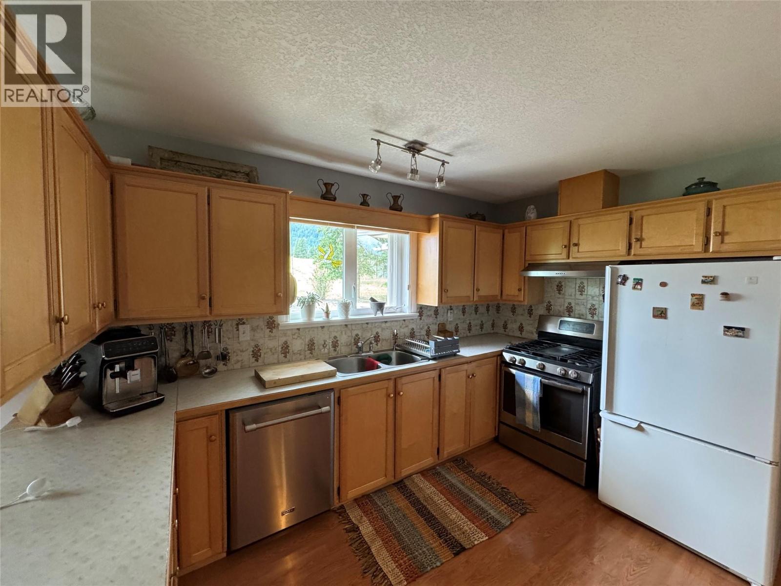 4355 Walbridge Road, Spallumcheen, British Columbia  V4Y 0N4 - Photo 28 - 10397243