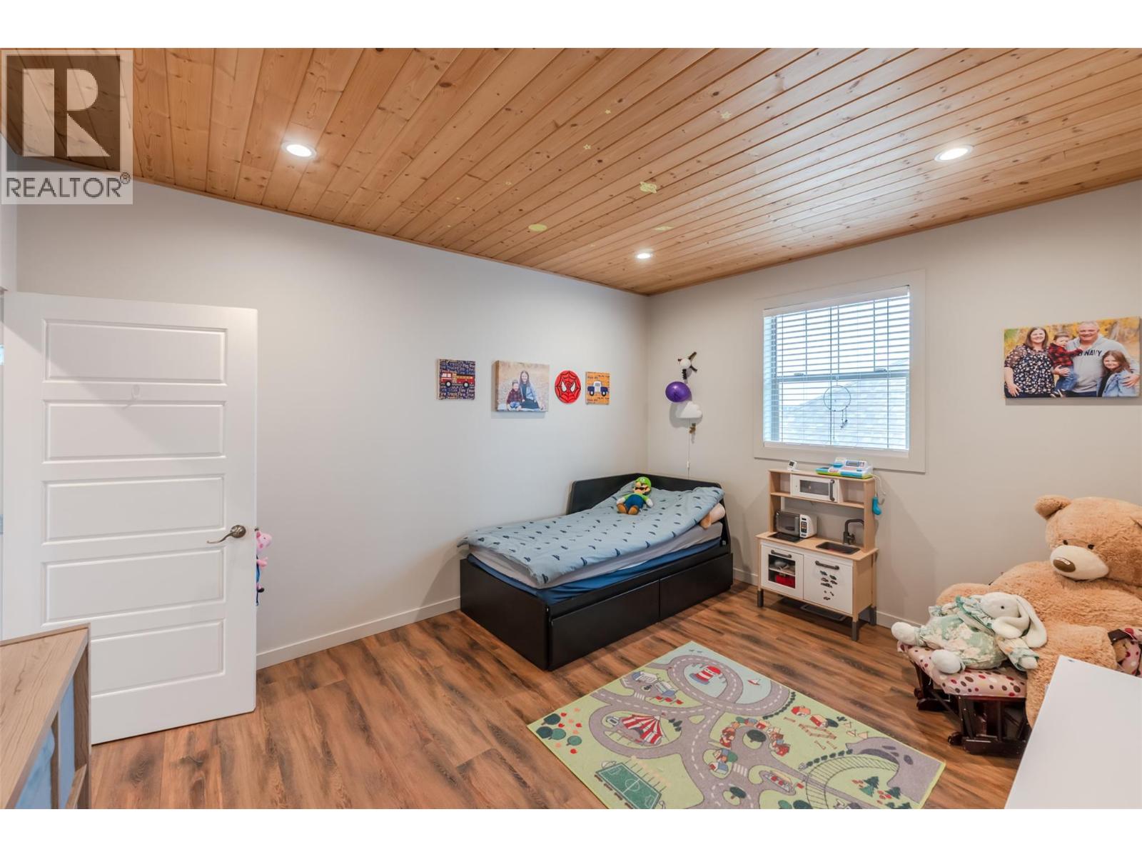 317 2nd Avenue, Keremeos, British Columbia  V0X 1N2 - Photo 31 - 10397036