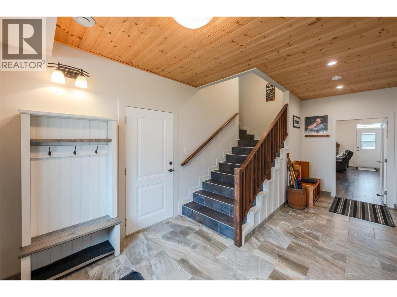317 2nd Avenue, Keremeos, British Columbia  V0X 1N2 - Photo 5 - 10397036